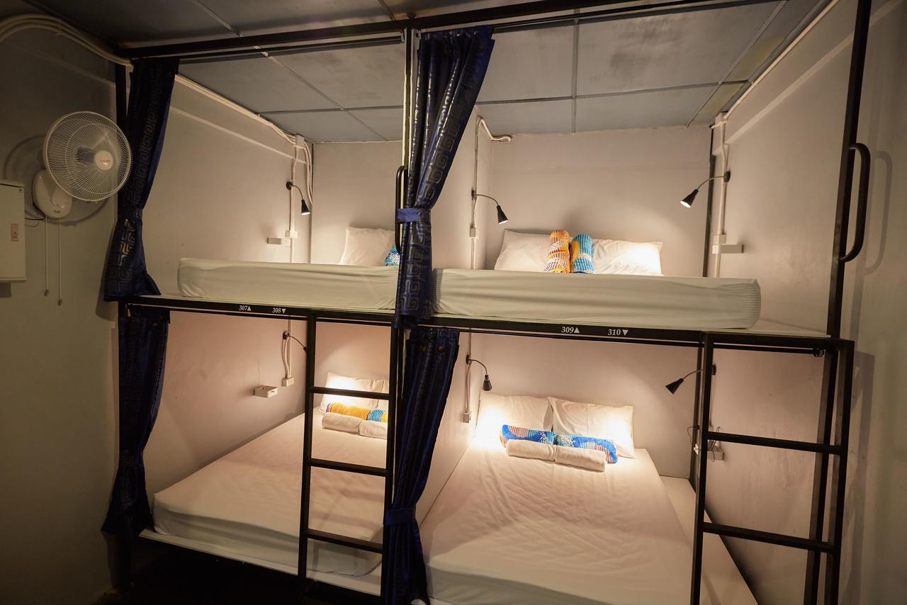 Meet Up Hostel 방콕 외부 사진