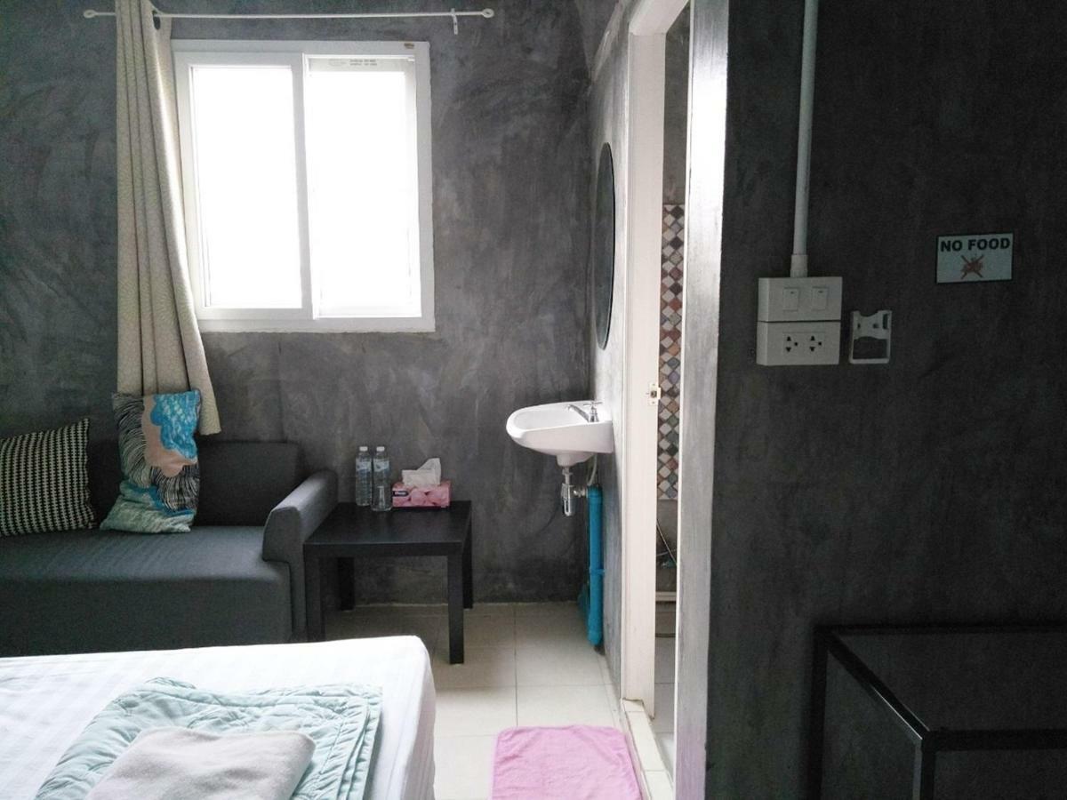 Meet Up Hostel 방콕 외부 사진