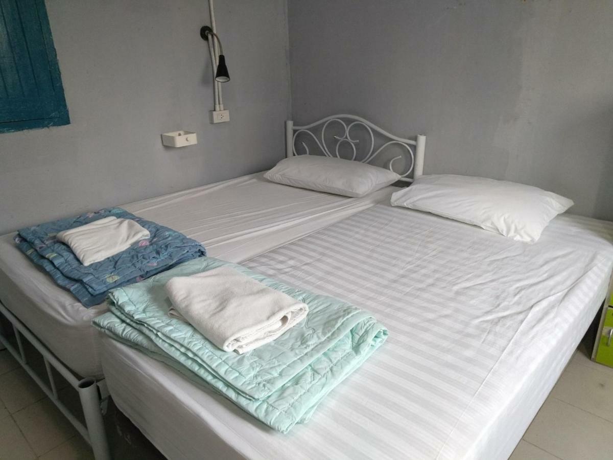 Meet Up Hostel 방콕 외부 사진