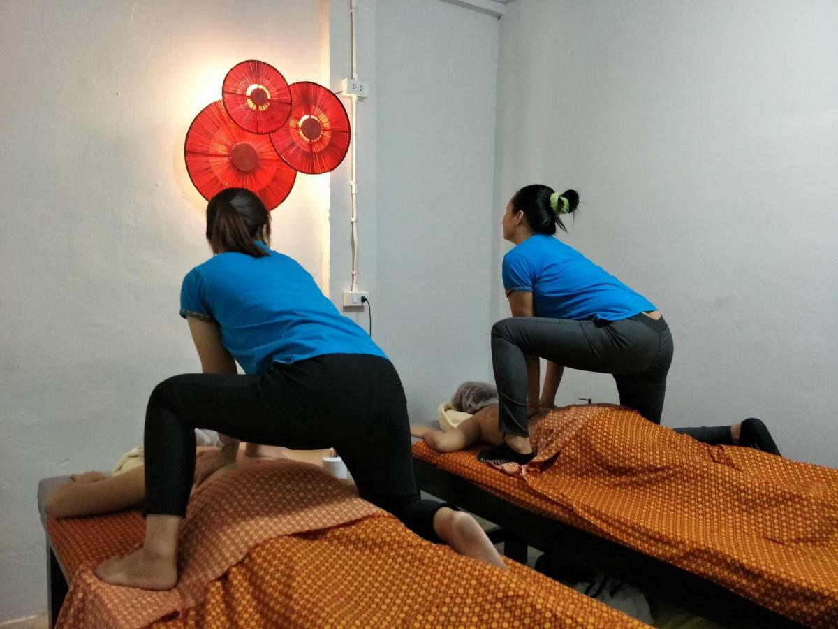 Meet Up Hostel 방콕 외부 사진